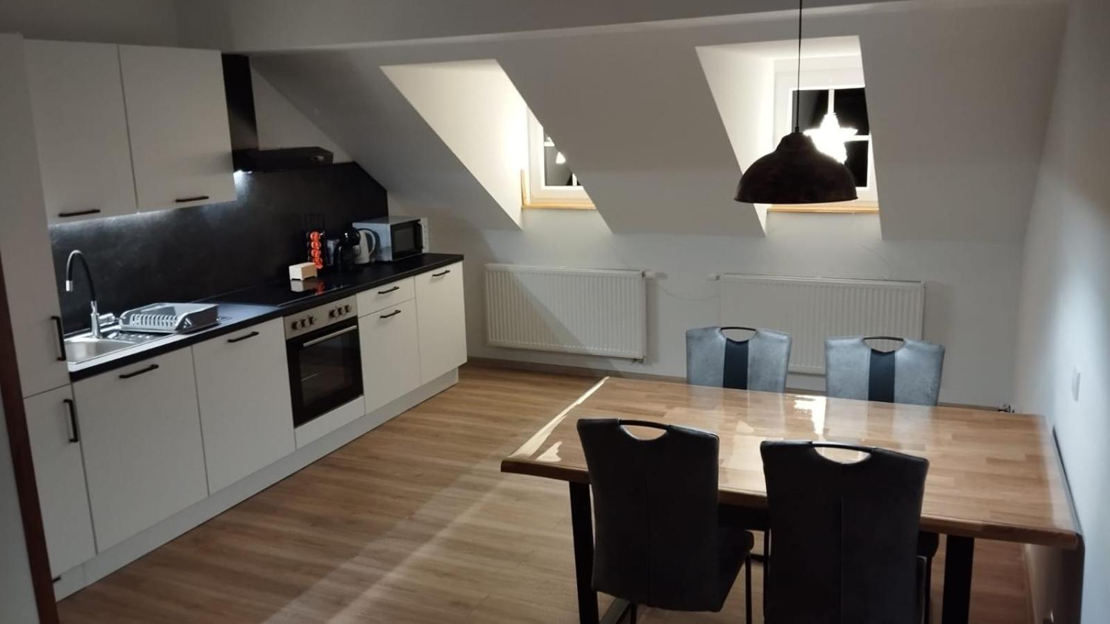 Apartman Albreit 3 Jáchymov Zewnętrze zdjęcie
